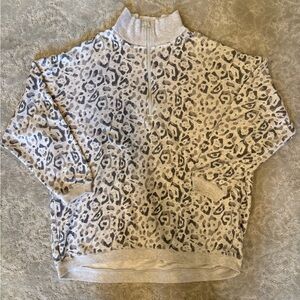 American Eagle Outfitters Gray Oversized Sweatshirt